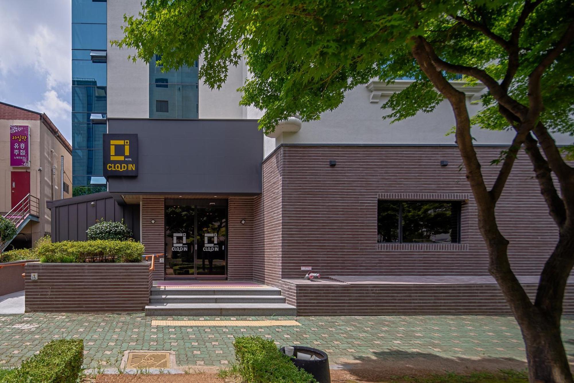 Cloud In Hotel Mokpo Peace Square Kültér fotó